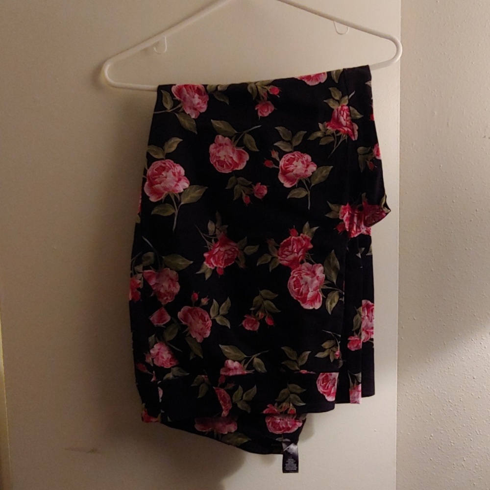 COPY - Ashley Stewart floral pants